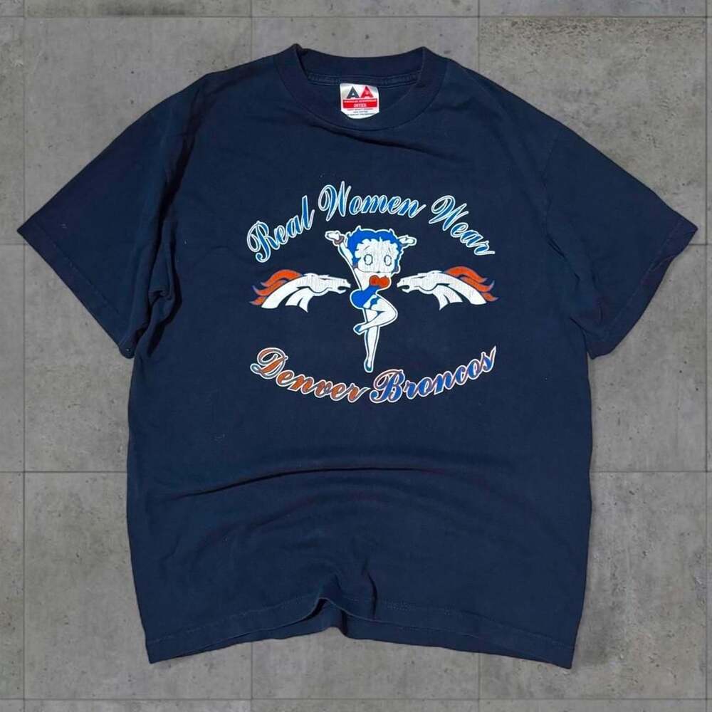 Rare Vintage Betty Boop Denver Broncos T-Shirt M - Picture 1 of 7